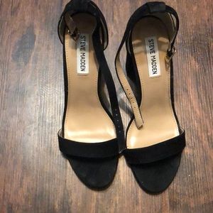 Steve Madden black suede heels